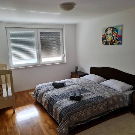Apartman Belamar 더가리사 외부 사진