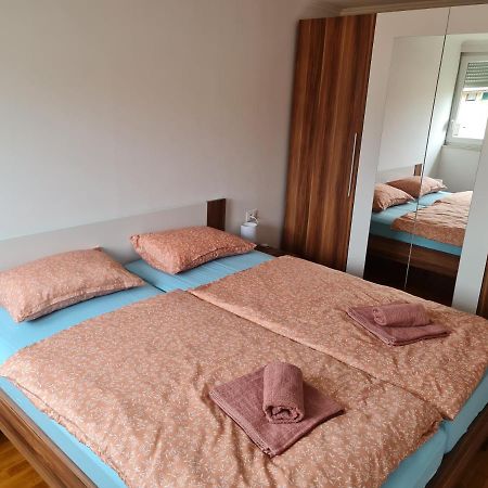 Apartman Belamar 더가리사 외부 사진